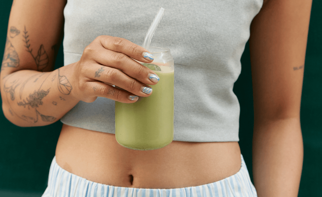Bloating and the elimination of abdominal fat: Benefits of matcha tea. - Nawo® Routines
